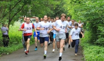 Участие сотрудников ГК «Ренова» в благотворительном марафоне-забеге RESTART