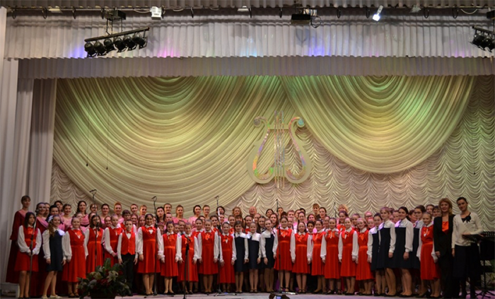 Женский хор Колледжа искусств Республики Коми под руководством О.Е.Рочевой